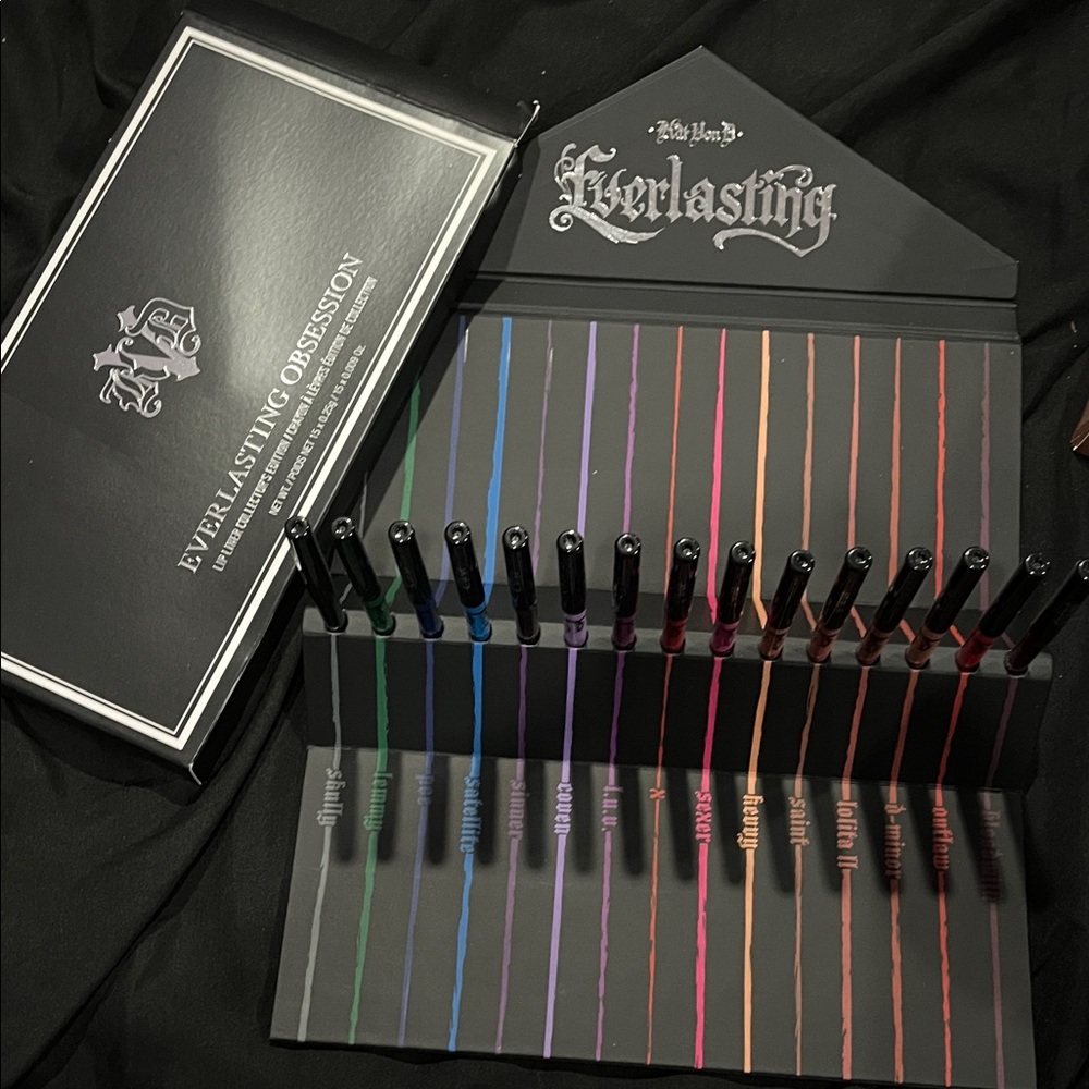 💕 NEW KAT VON D EVERLASTING OBSESSION LIP LINER COLLECTOR’S EDITION💕